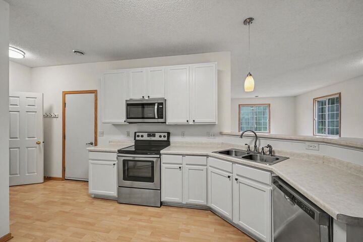 Property Photo: 292 Tamarack Trail 808 MN 55024