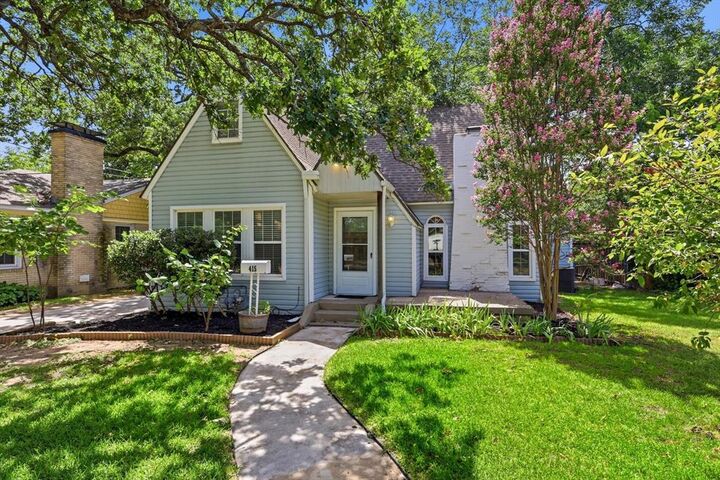 Property Photo:  415 S Britain Road  TX 75060 