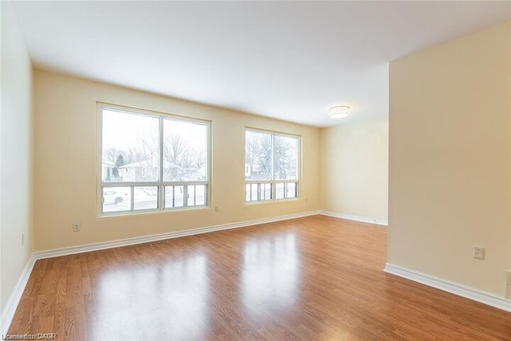 Property Photo: 16 Garrow Drive ON L9C 6G9