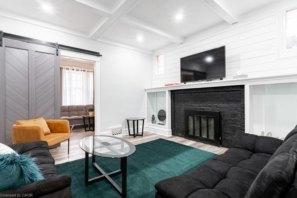 Property Photo:  148 Gage Avenue S 1  ON L8M 3E1 