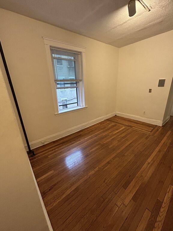 Property Photo:  1576 Commonwealth Ave 6  MA 02135 