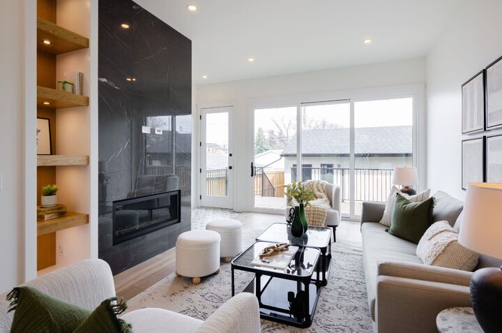 Property Photo: 2026 36 Street SW AB T3E 2Z1
