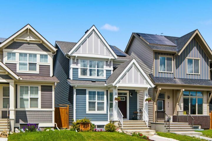 Property Photo:  406 Masters Road SE  AB T3M 2T4 