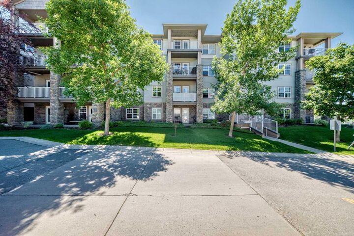 Property Photo:  1414 17 Street SE 303  AB T2G 5S6 