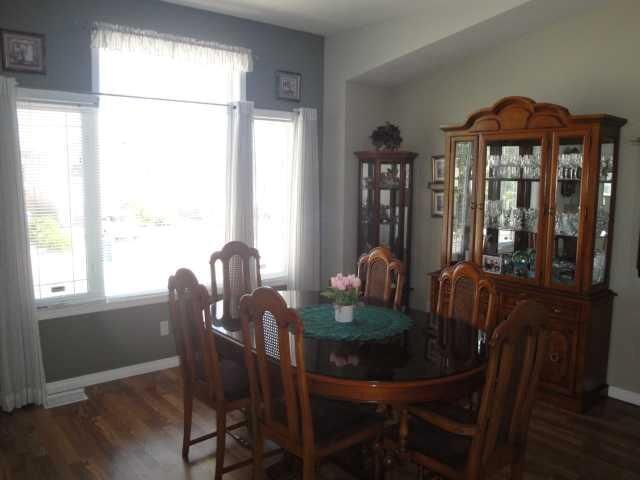 Property Photo: 94 Heritage Lane W AB T1K 7S4