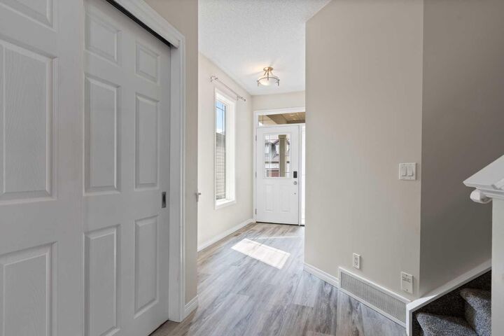 Property Photo:  137 Windridge Road SW  AB T4B 2R4 