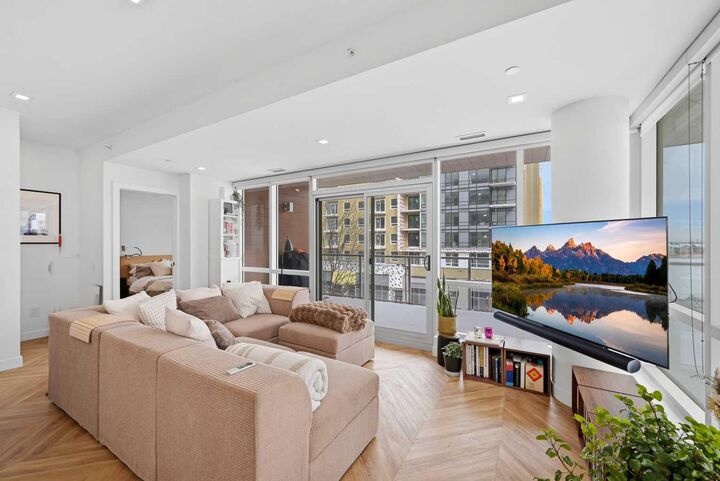 Property Photo:  8445 Broadcast Avenue SW 315  AB T3H 6H6 