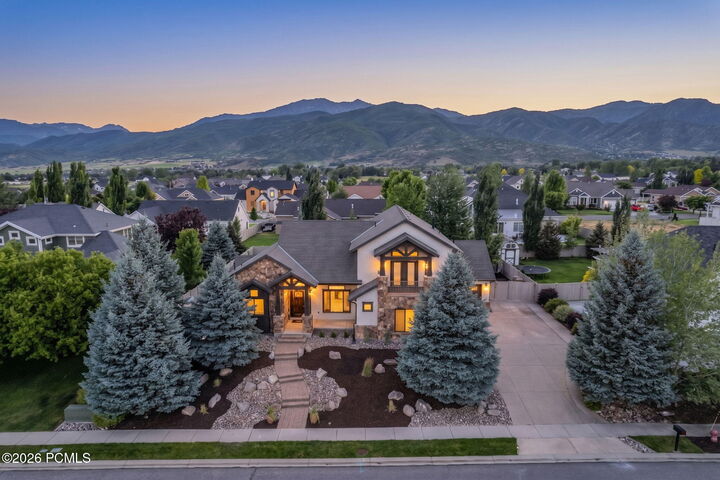 Property Photo: 408 S Fox Den Rd UT 84049