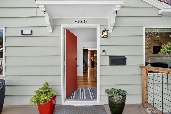 Property Photo:  8560  37th Avenue SW  WA 98126 