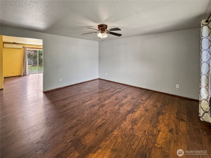 Property Photo: 14405 SE 7th Street WA 98683
