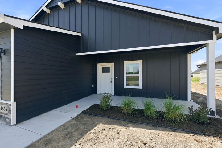 Photo de la propriété: 1566 N Emerald Valley Dr KS 67110