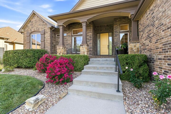 Property Photo: 1938 N Split Rail Ct KS 67230
