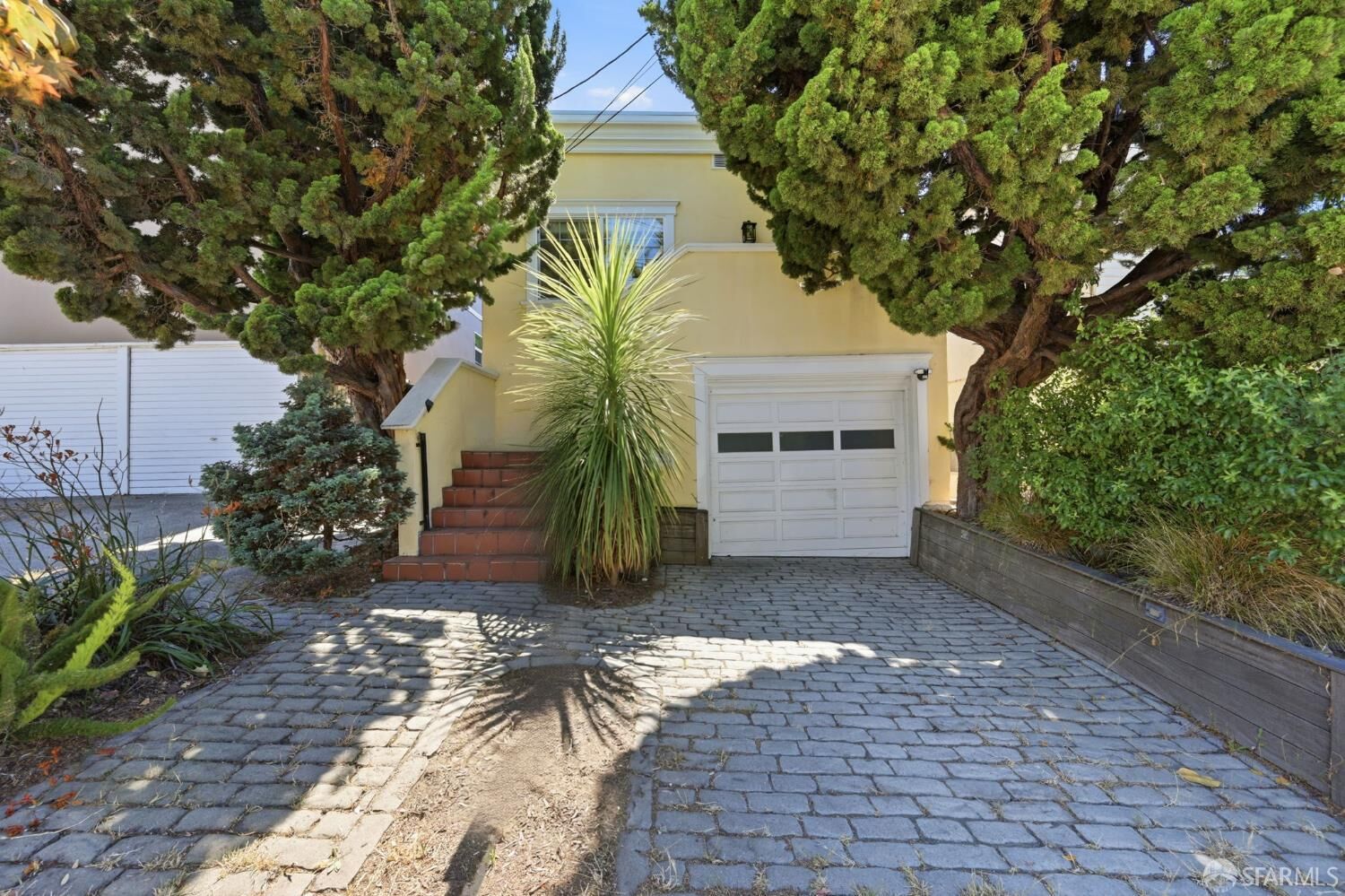 Property Photo:  460 San Bruno Avenue  CA 94005 
