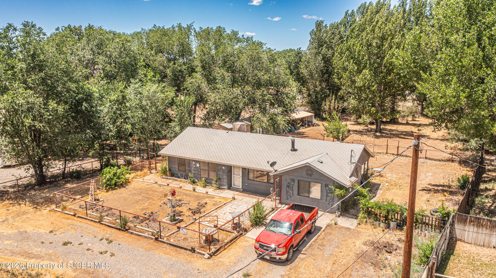 Property Photo:  51 Road 3500  NM 87415 