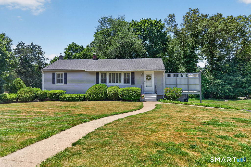 Property Photo:  39 Green Hill Lane  CT 06410 