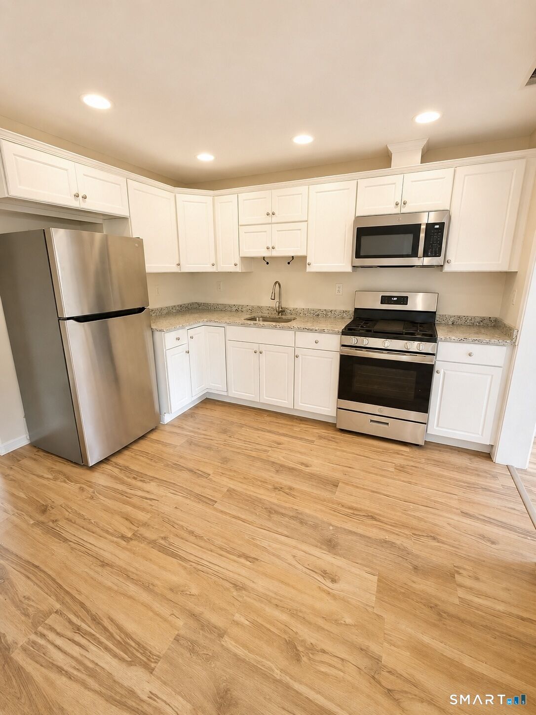 Property Photo:  267 Branford Road 206  CT 06471 
