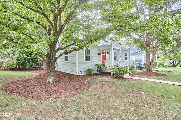 Property Photo:  626 Glascock Street  NC 27604 
