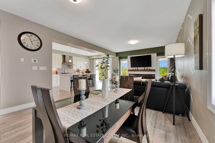 Property Photo: 32 Faith Street 6 ON N1T 0E8