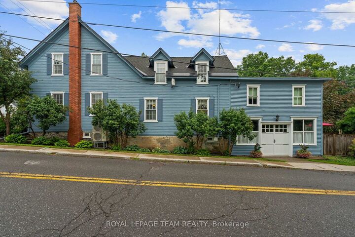 Property Photo:  4416 Donnelly Drive  ON K0G 1B0 