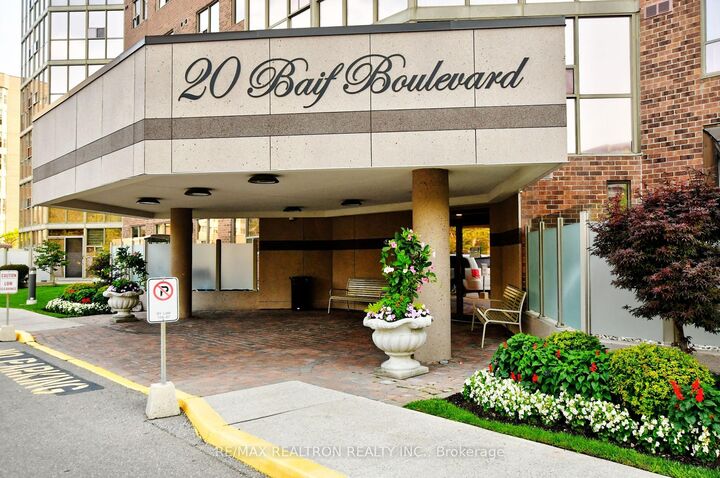 Property Photo: 20 Baif Boulevard 705 ON L4C 8T1