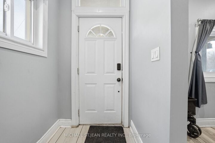 Property Photo:  75 Niagara Street  ON L8L 6A4 