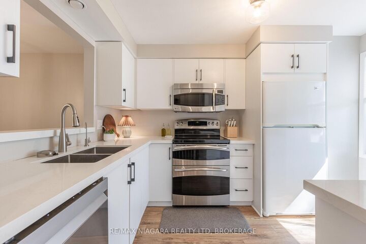 Property Photo: 6767 Thorold Stone Road 77 ON L2J 3W9