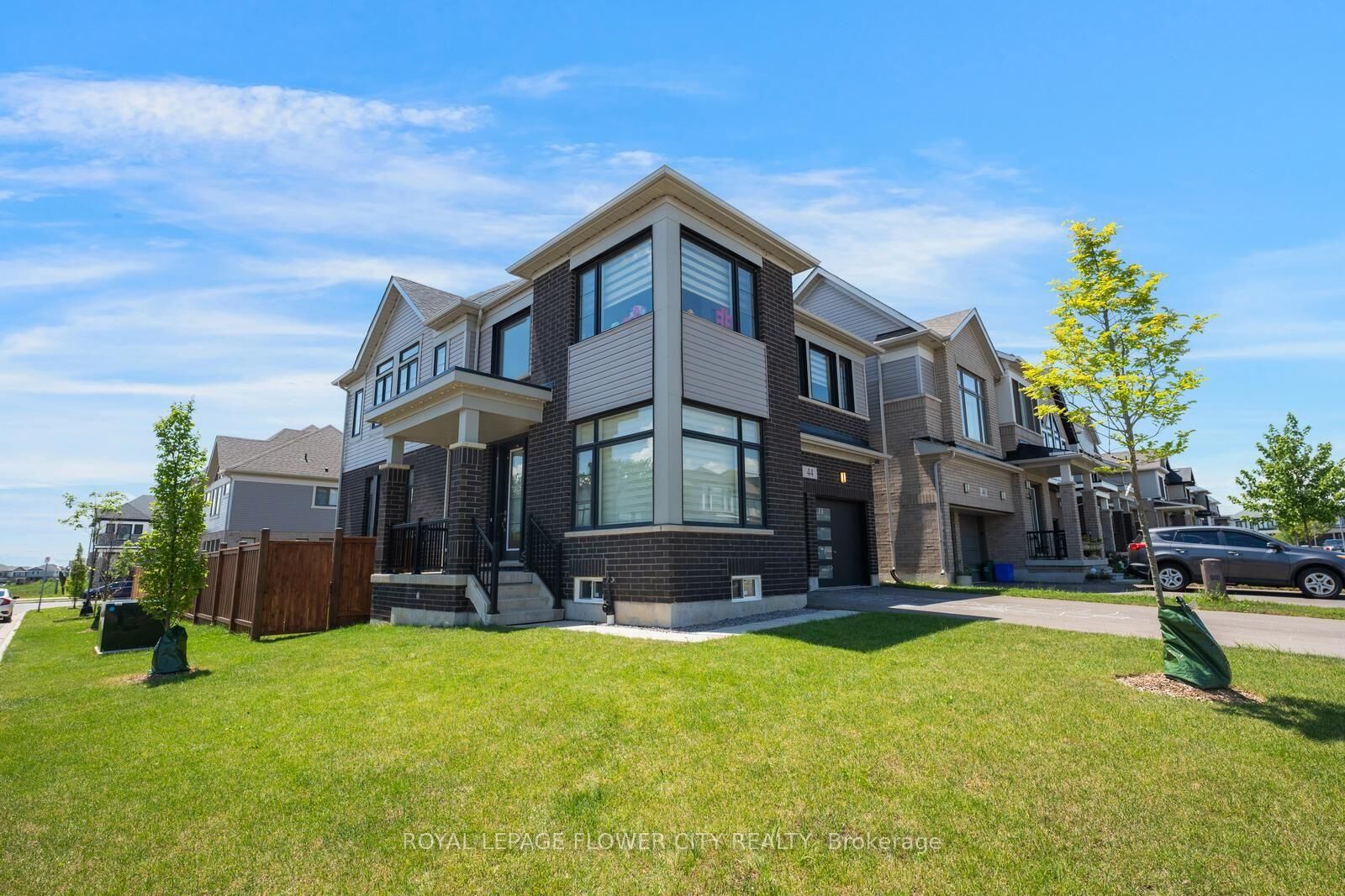 Property Photo:  44 Weylie Street  ON L0R 1W0 