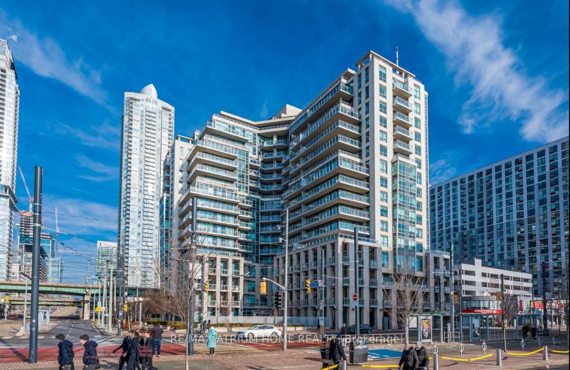 Property Photo: 410 Queens Quay W 905 ON M5V 3T1