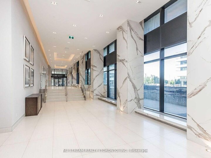 Property Photo:  30 Shore Breeze Drive 3721  ON M8V 0J1 