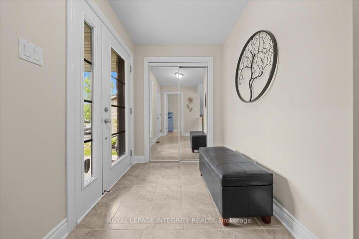 Property Photo:  2345 Marble Crescent  ON K4K 0H1 