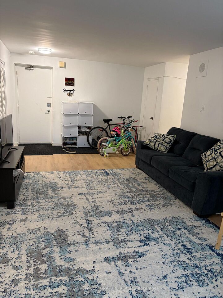 Property Photo:  1222 York Mills Road 101  ON M3A 1Y5 