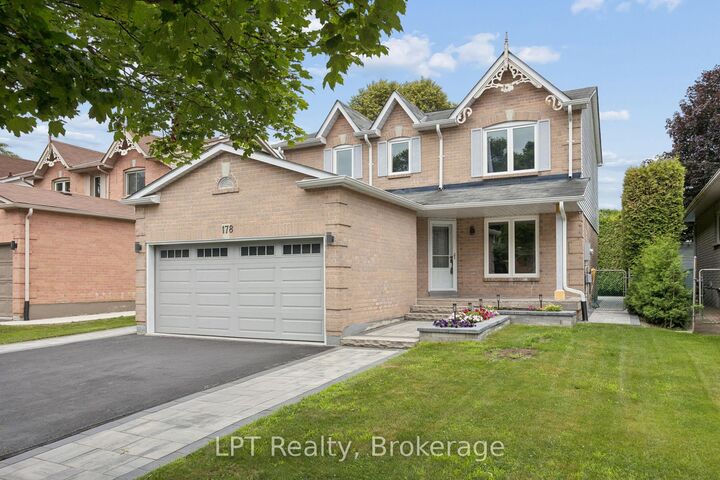 Property Photo:  178 Sandringham Drive  ON L1E 2A5 