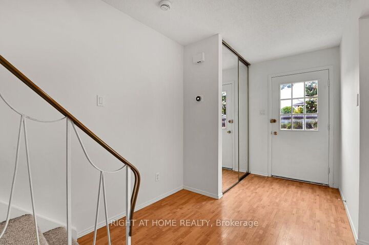 Property Photo:  99 Craig Henry Drive  ON K2G 3S8 