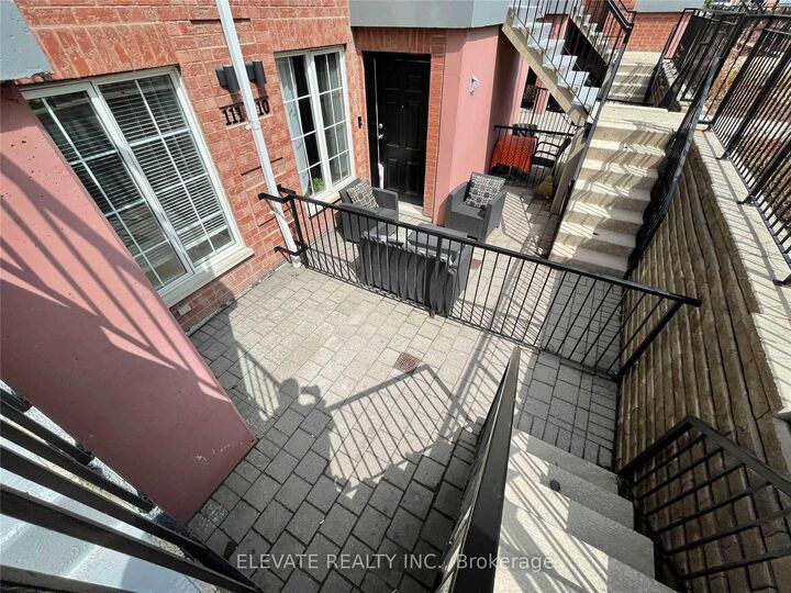 Property Photo:  68 Douro Street 111  ON M6K 3N4 