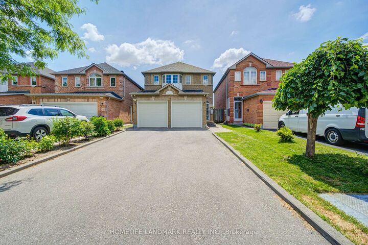 Property Photo: 65 Shepton Way ON M1V 5N4