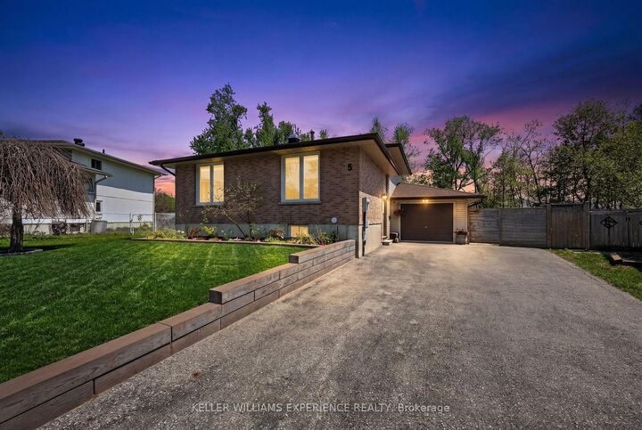 Property Photo:  5 Atwood Court  ON L4N 4V3 