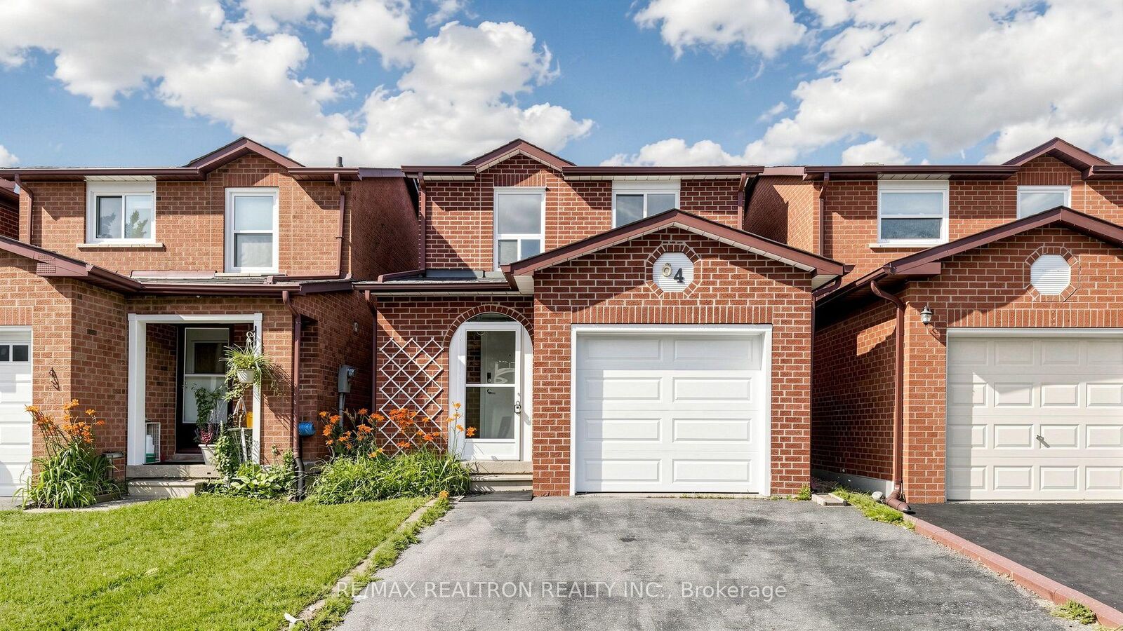 Property Photo: 64 Dunbar Crescent ON L3R 6W6