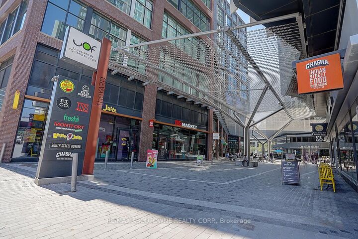 Property Photo: 20 Richardson Street 3102 ON M5A 0S6