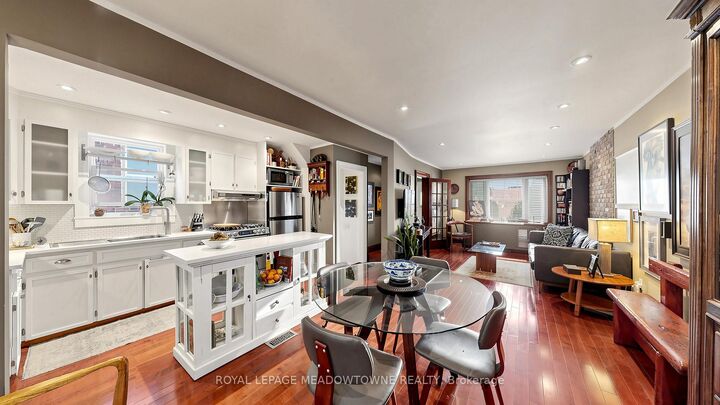 Property Photo:  331 Glenholme Avenue  ON M6E 3E4 