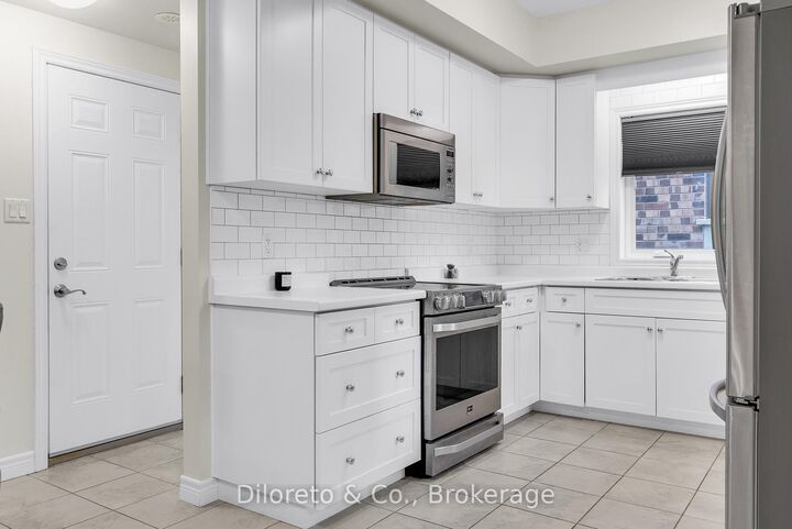 Property Photo:  39 Kay Crescent 31  ON N1L 0N5 