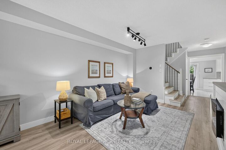 Property Photo: 95 Waters Boulevard ON L9T 6K4