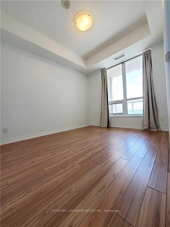 Property Photo:  8323 Kennedy Road 927  ON L3R 5W7 