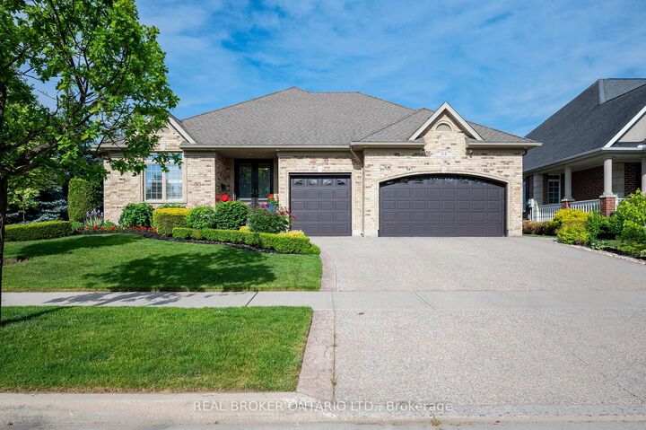 Property Photo: 114 Pennsylvania Crescent ON N2P 2S6