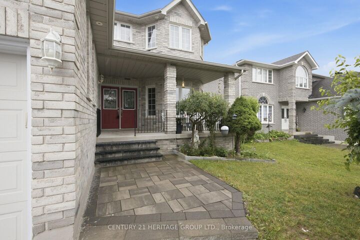 Property Photo:  21 Silvercreek Crescent  ON L4N 0Z8 