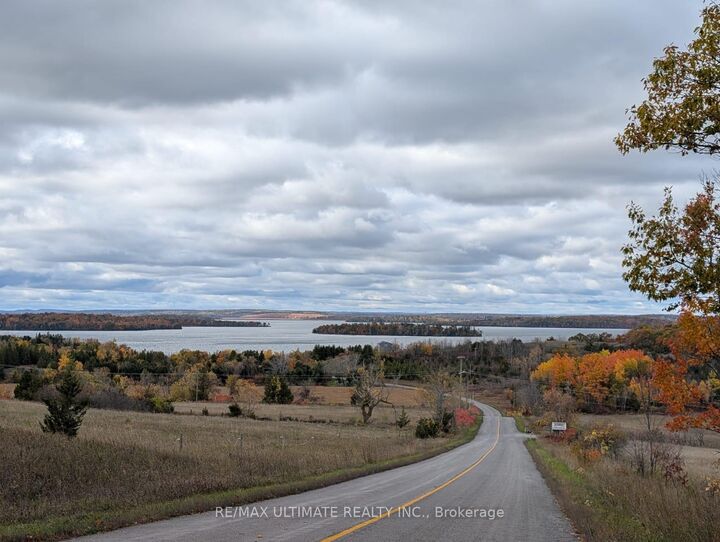 Property Photo: 86 Rolling Banks Road 10A ON K0K 2X0