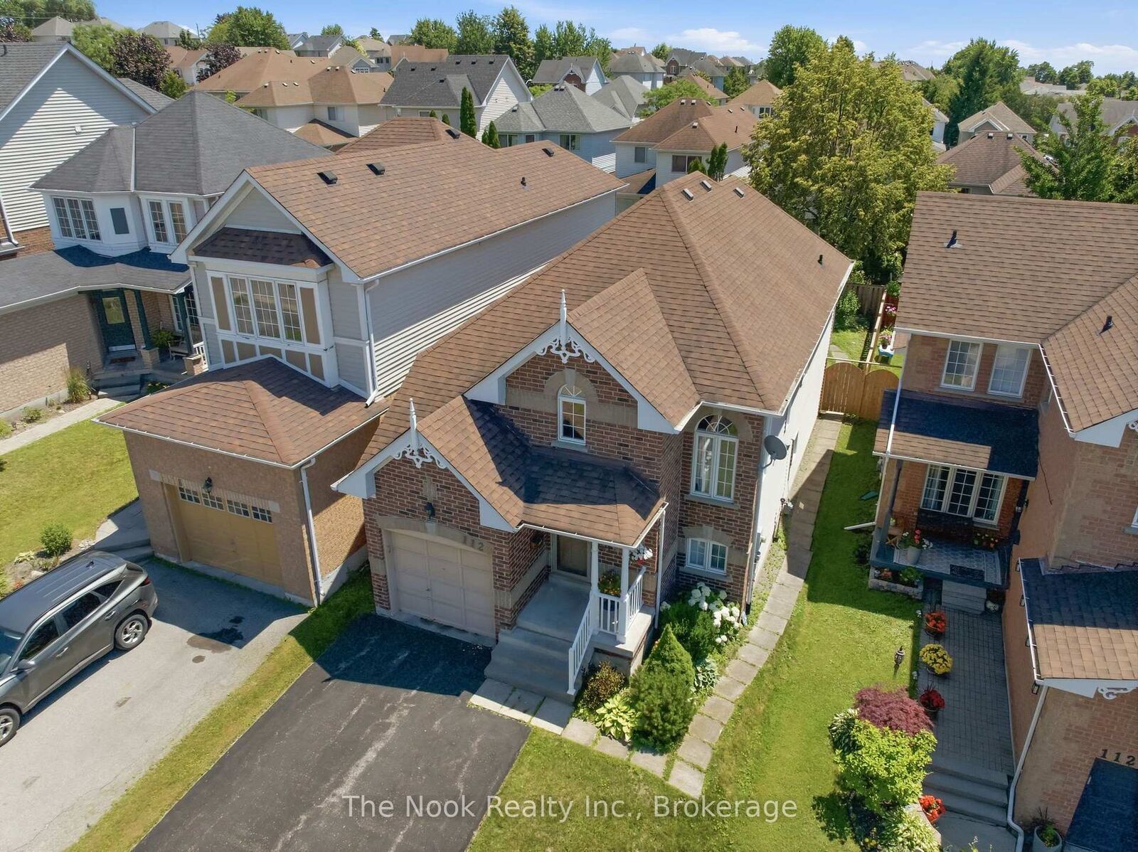 Property Photo: 1120 Timberland Crescent ON L1K 2K8