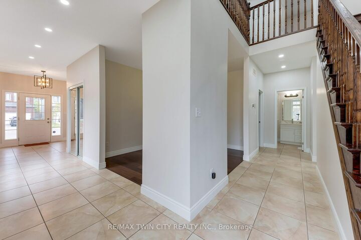 Property Photo:  1263 Countrystone Drive  ON N2N 3S4 