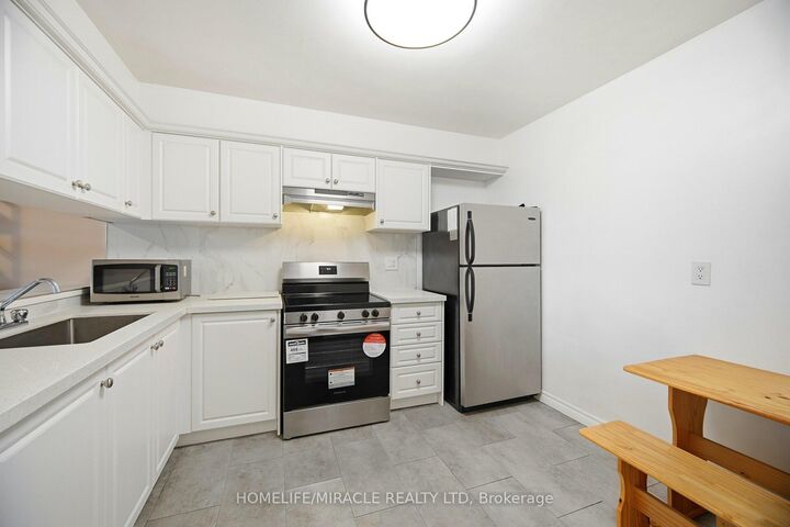 Property Photo: 234 Albion Road 610 ON M9W 6A5