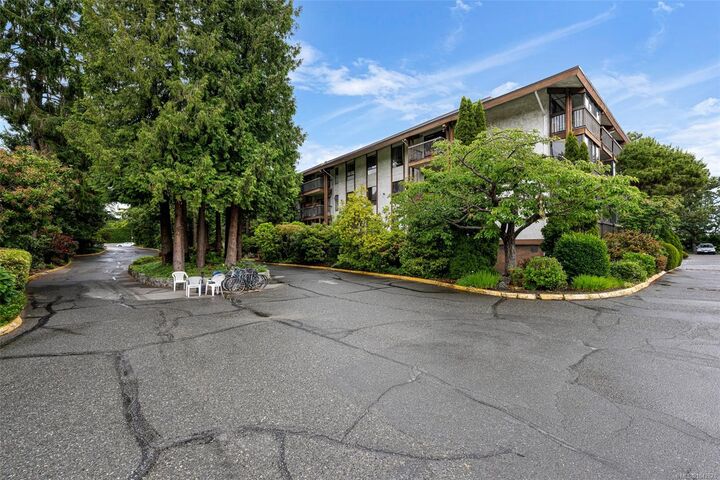 Property Photo: 1009 McKenzie Ave #419 BC V8X 4B1