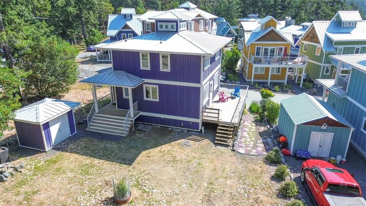 Property Photo: 1104 Spirit Bay Rd BC V9Z 1N6
